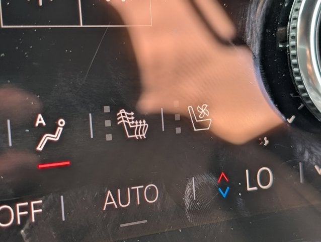 2024 GMC Acadia FWD Denali