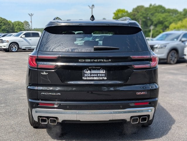 2024 GMC Acadia FWD Denali