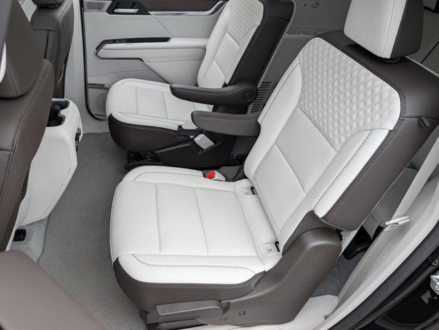 2024 GMC Acadia FWD Denali