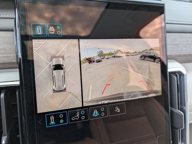 2024 GMC Acadia FWD Denali