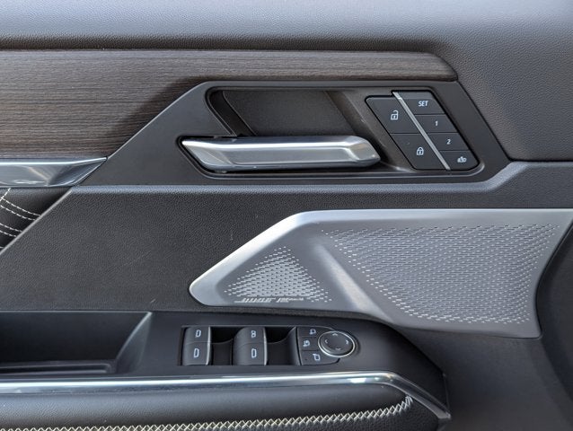 2024 GMC Acadia FWD Denali