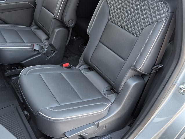 2024 GMC Acadia FWD Denali