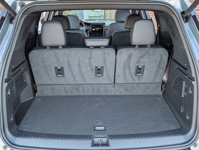 2024 GMC Acadia FWD Denali