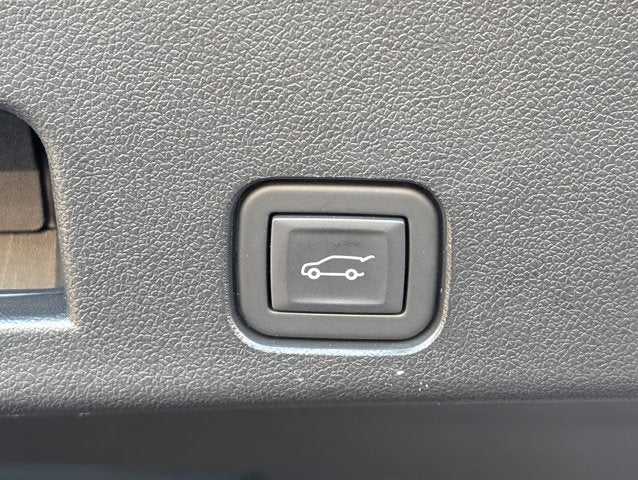 2024 GMC Acadia FWD Denali