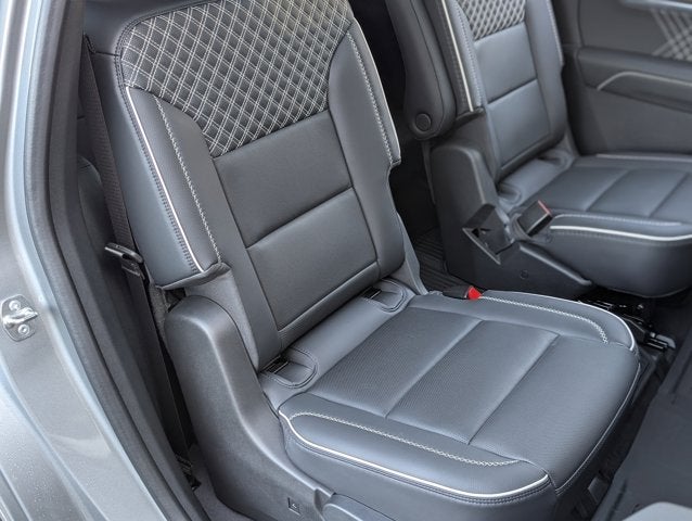 2024 GMC Acadia FWD Denali