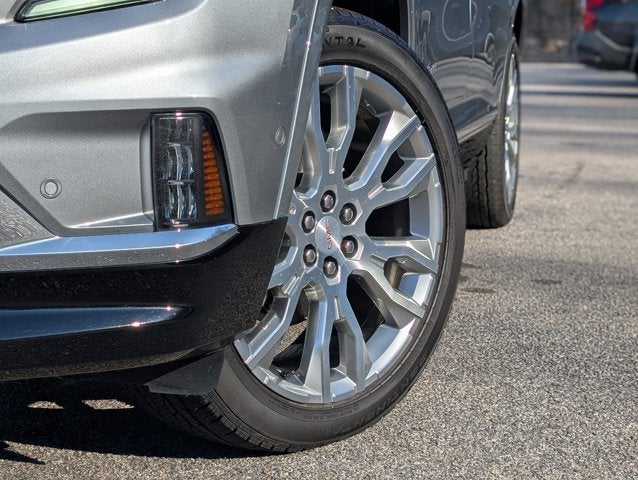 2024 GMC Acadia FWD Denali