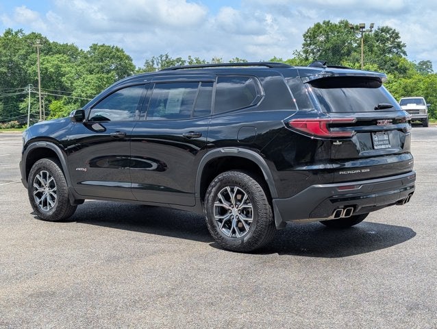 2024 GMC Acadia AWD AT4