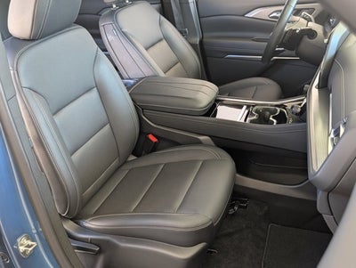 2024 Chevrolet Traverse FWD LT
