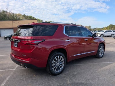 2023 Chevrolet Traverse Premier