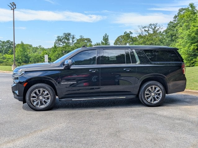 2024 Chevrolet Suburban LT