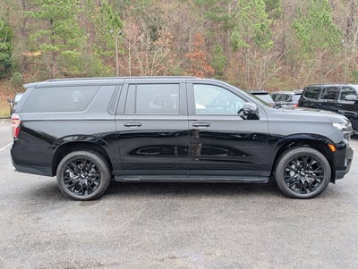 2024 Chevrolet Suburban RST