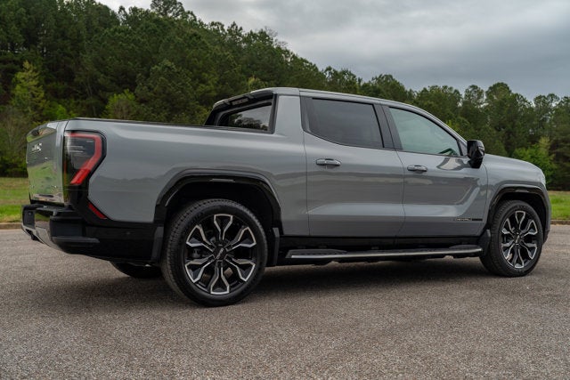 2024 GMC Sierra EV Denali Edition 1