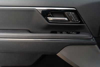 2024 GMC Sierra EV Denali Edition 1