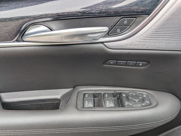 2024 Cadillac XT5 FWD Premium Luxury