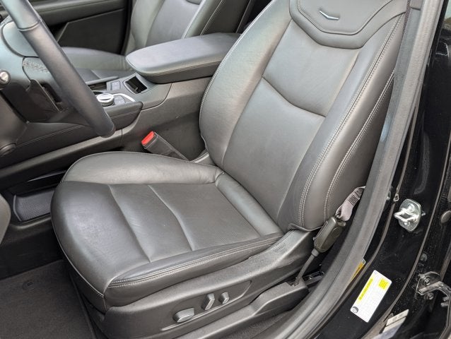 2025 Cadillac XT6 FWD Premium Luxury