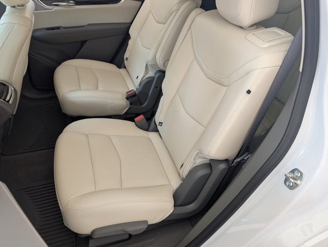 2025 Cadillac XT6 FWD Premium Luxury