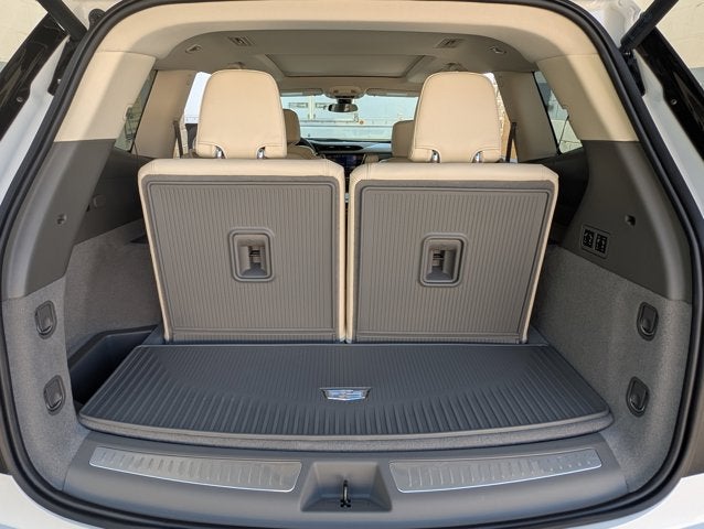 2025 Cadillac XT6 FWD Premium Luxury