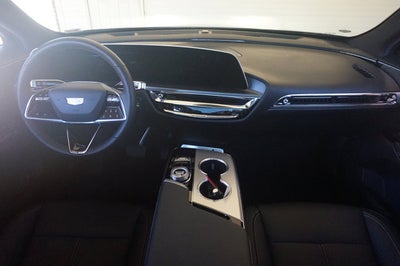 2024 Cadillac LYRIQ Tech