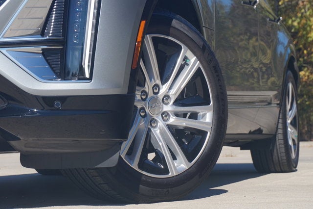 2024 Cadillac LYRIQ Tech