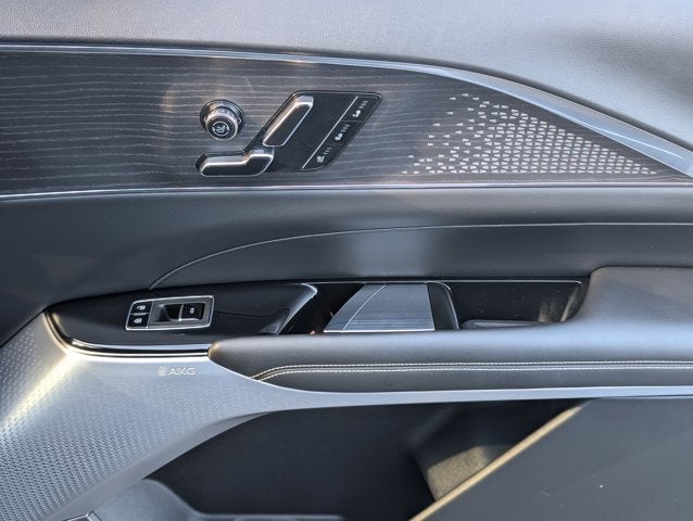 2023 Cadillac LYRIQ RWD Luxury