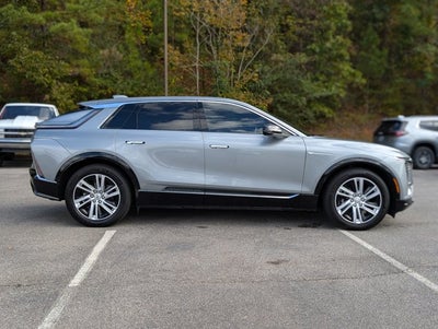 2024 Cadillac LYRIQ Tech