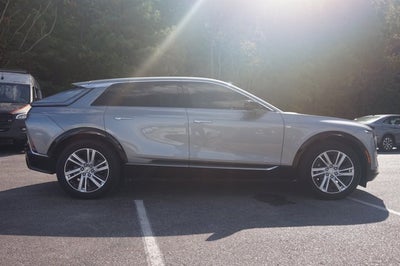 2024 Cadillac LYRIQ Tech