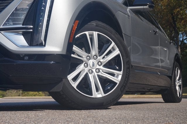 2024 Cadillac LYRIQ Tech