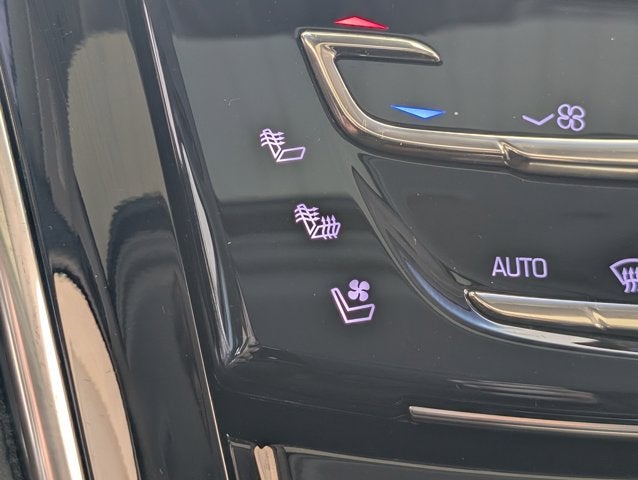 2018 Cadillac Escalade Luxury