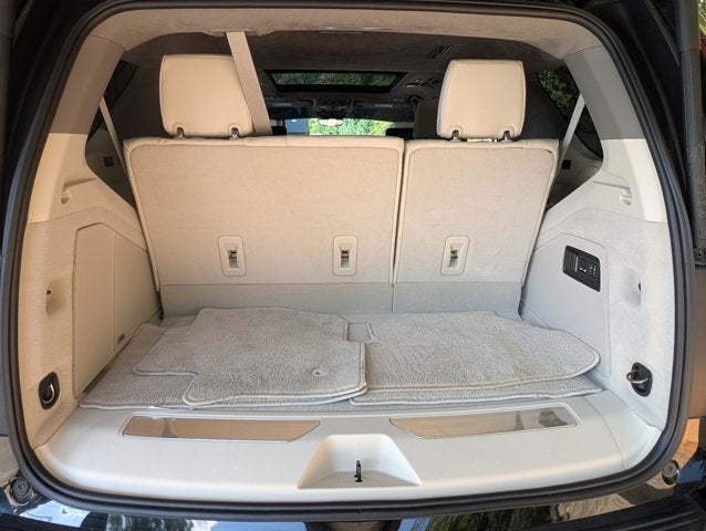 2024 Cadillac Escalade 4WD Sport Platinum