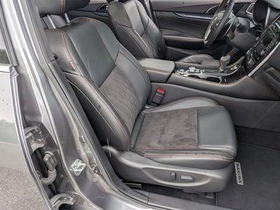 2022 Nissan Maxima SR
