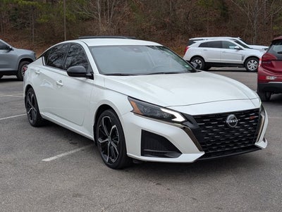 2023 Nissan Altima 2.5 SR