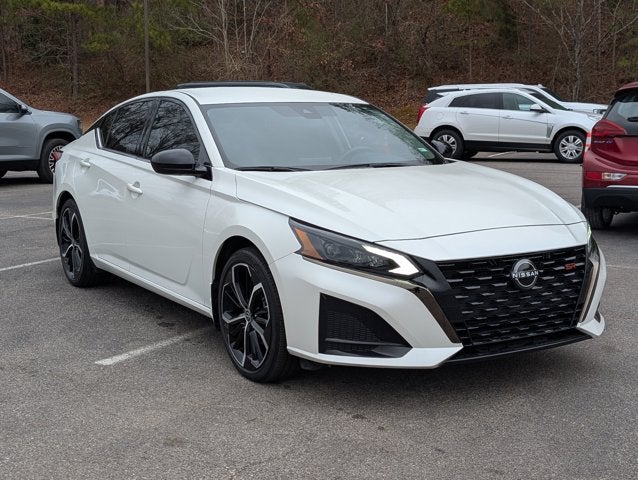 2023 Nissan Altima 2.5 SR