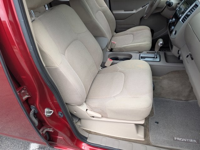 2017 Nissan Frontier SV V6