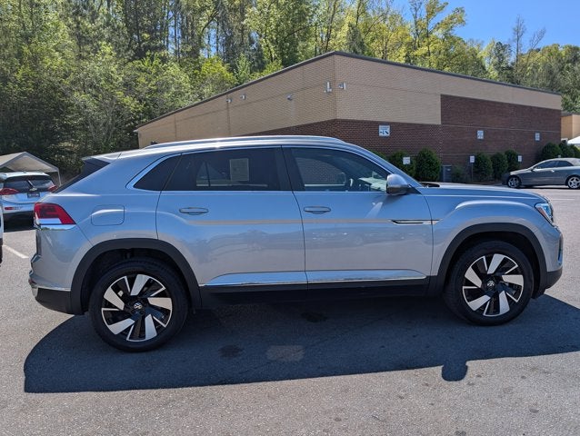 2025 Volkswagen Atlas Cross Sport 2.0T SEL