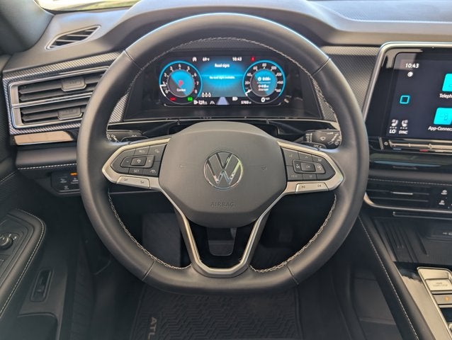 2025 Volkswagen Atlas Cross Sport 2.0T SEL