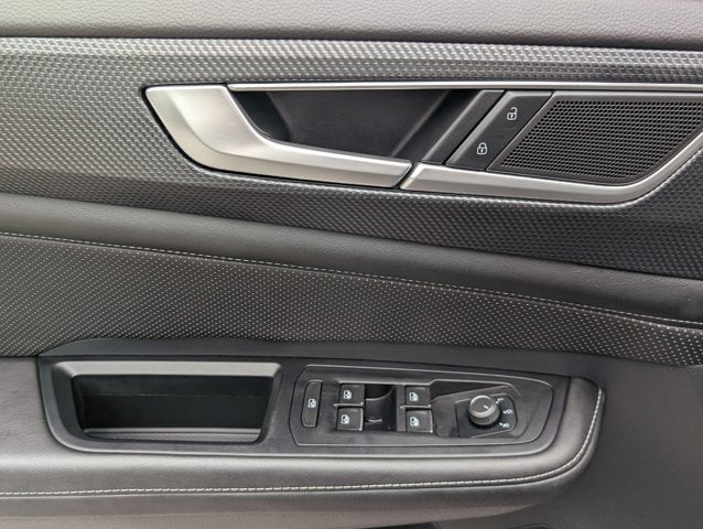 2024 Volkswagen Atlas Cross Sport 2.0T SEL