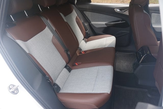 2023 Volkswagen ID.4 Pro