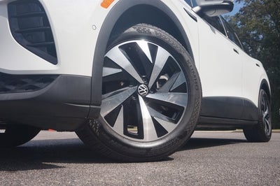 2023 Volkswagen ID.4 Pro