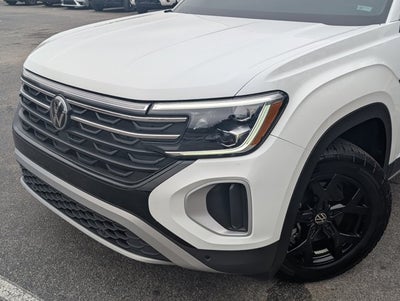 2024 Volkswagen Atlas 2.0T Peak Edition SE w/Technology