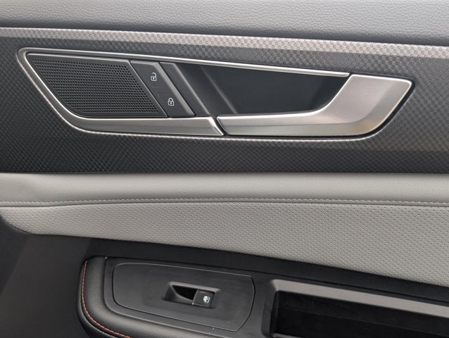 2024 Volkswagen Atlas 2.0T Peak Edition SE w/Technology