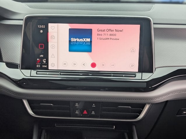 2024 Volkswagen Atlas 2.0T Peak Edition SE w/Technology