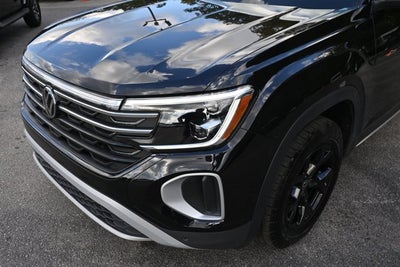2024 Volkswagen Atlas 2.0T Peak Edition SE w/Technology