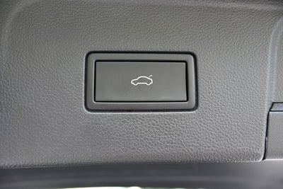 2024 Volkswagen Atlas 2.0T Peak Edition SE w/Technology