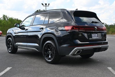 2024 Volkswagen Atlas 2.0T Peak Edition SE w/Technology