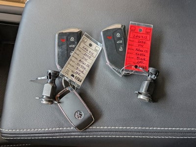 2024 Volkswagen Atlas Cross Sport 2.0T SE