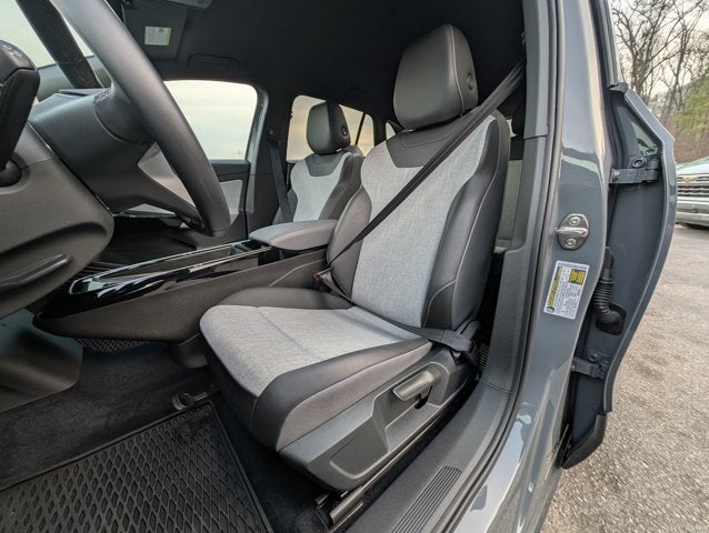 2025 Volkswagen ID.4 Pro