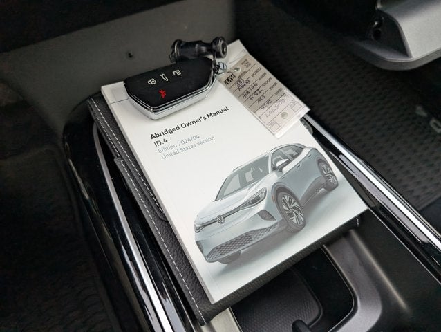 2025 Volkswagen ID.4 Pro