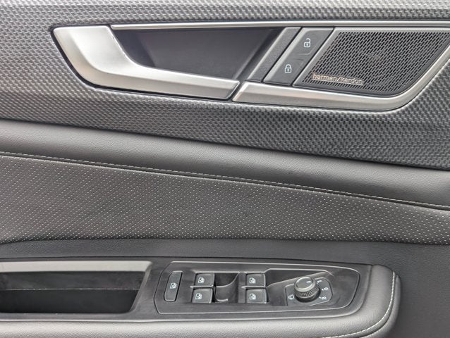 2025 Volkswagen Atlas Cross Sport 2.0T SEL Premium R-Line