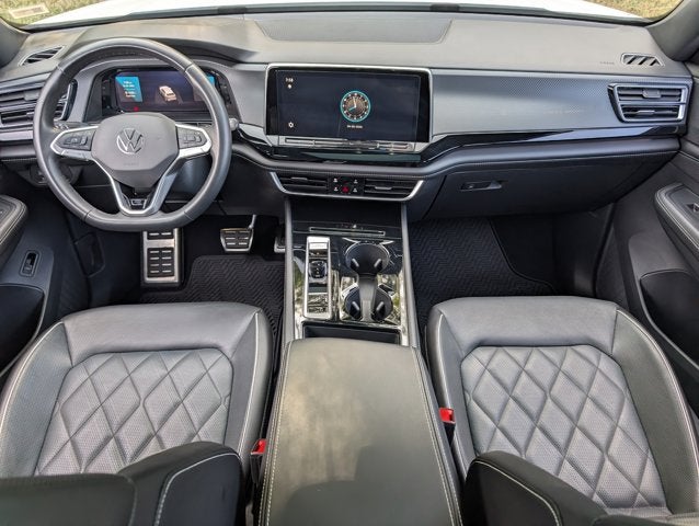 2024 Volkswagen Atlas Cross Sport 2.0T SEL Premium R-Line