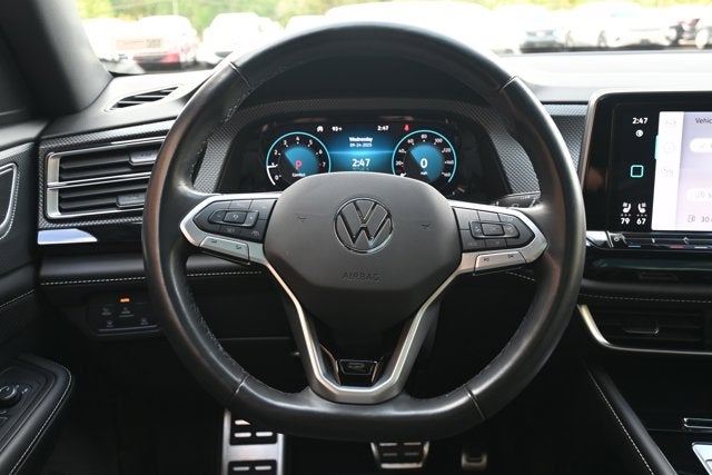 2024 Volkswagen Atlas Cross Sport 2.0T SEL Premium R-Line